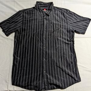 Men's Quicksilver Button up shirt XL